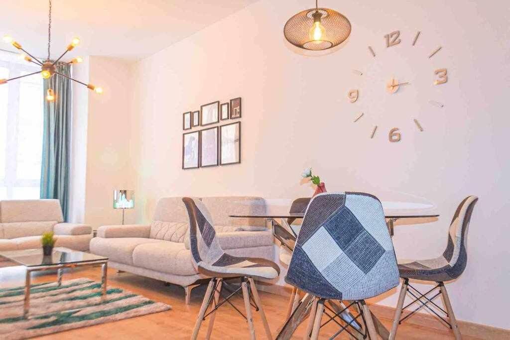 Apartment Central House Καστεγιόν δε λα Πλάνα Εξωτερικό φωτογραφία